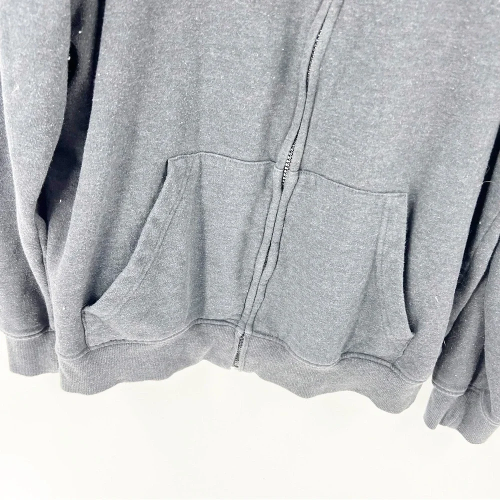 ✅ Well Worn PRIDE Clothing Sweatshirt LOVE Hoodie Gray w/LOVE graphic SIZE LARGE - Picture 3 of 6